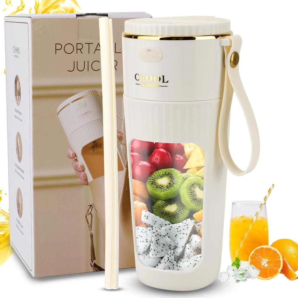 Mini Blender Electric CEOOL Juicer Portabil 340 ml 1 Blender portabil CEOOL cu design elegant, ideal pentru prepararea rapidă a smoothie-urilor din fructe proaspete, lapte sau iaurt. Ușor de folosit acasă sau în deplasare.