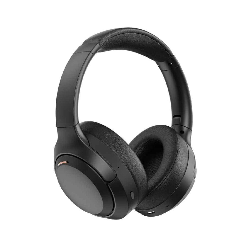 Acasă 4 Casti gaming wireless Trevix negre, over-ear, fotografie produs pe fundal alb (unghi 3/4)