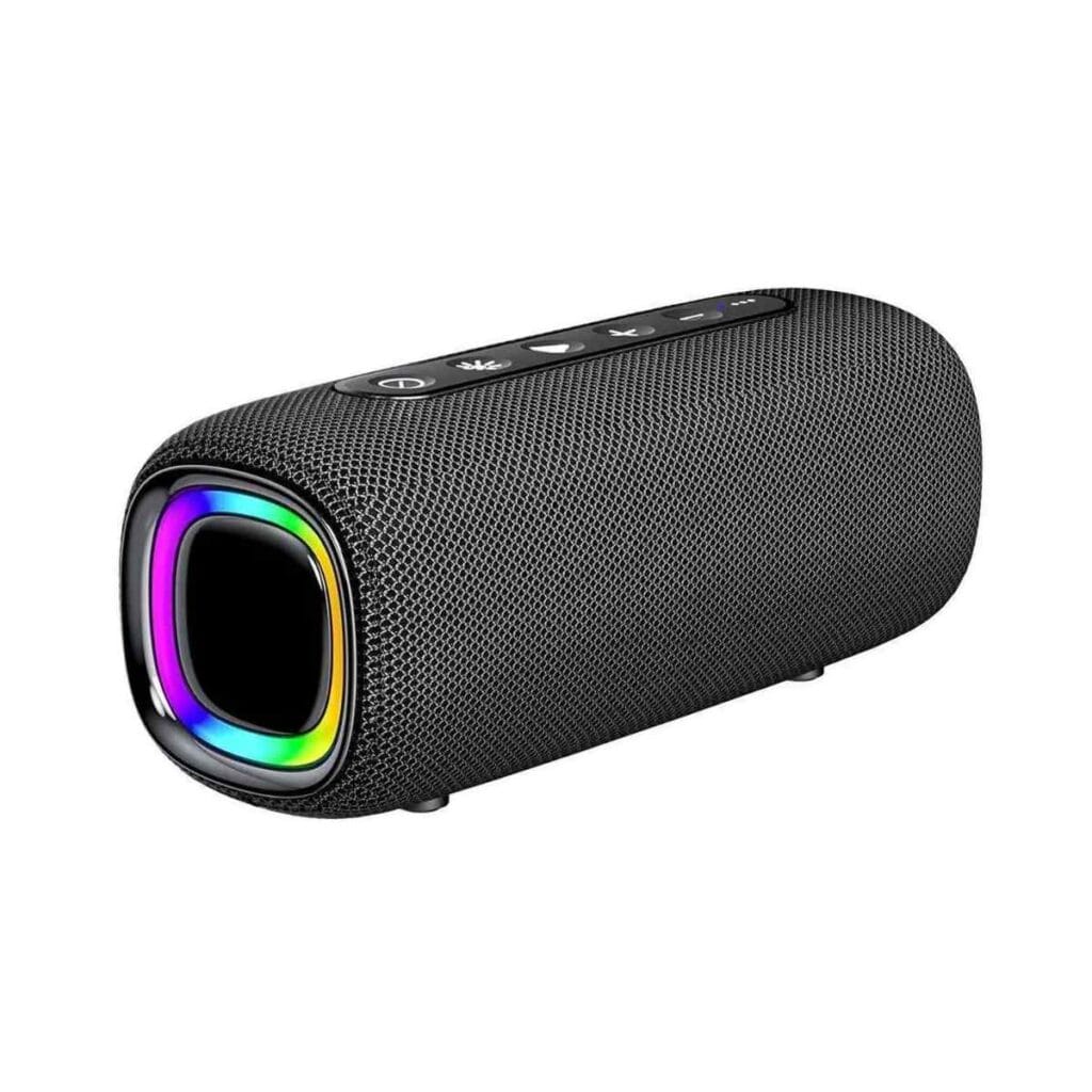 Boxă portabilă neagră cu grilă textilă și inel RGB, vedere frontală, pe fundal alb